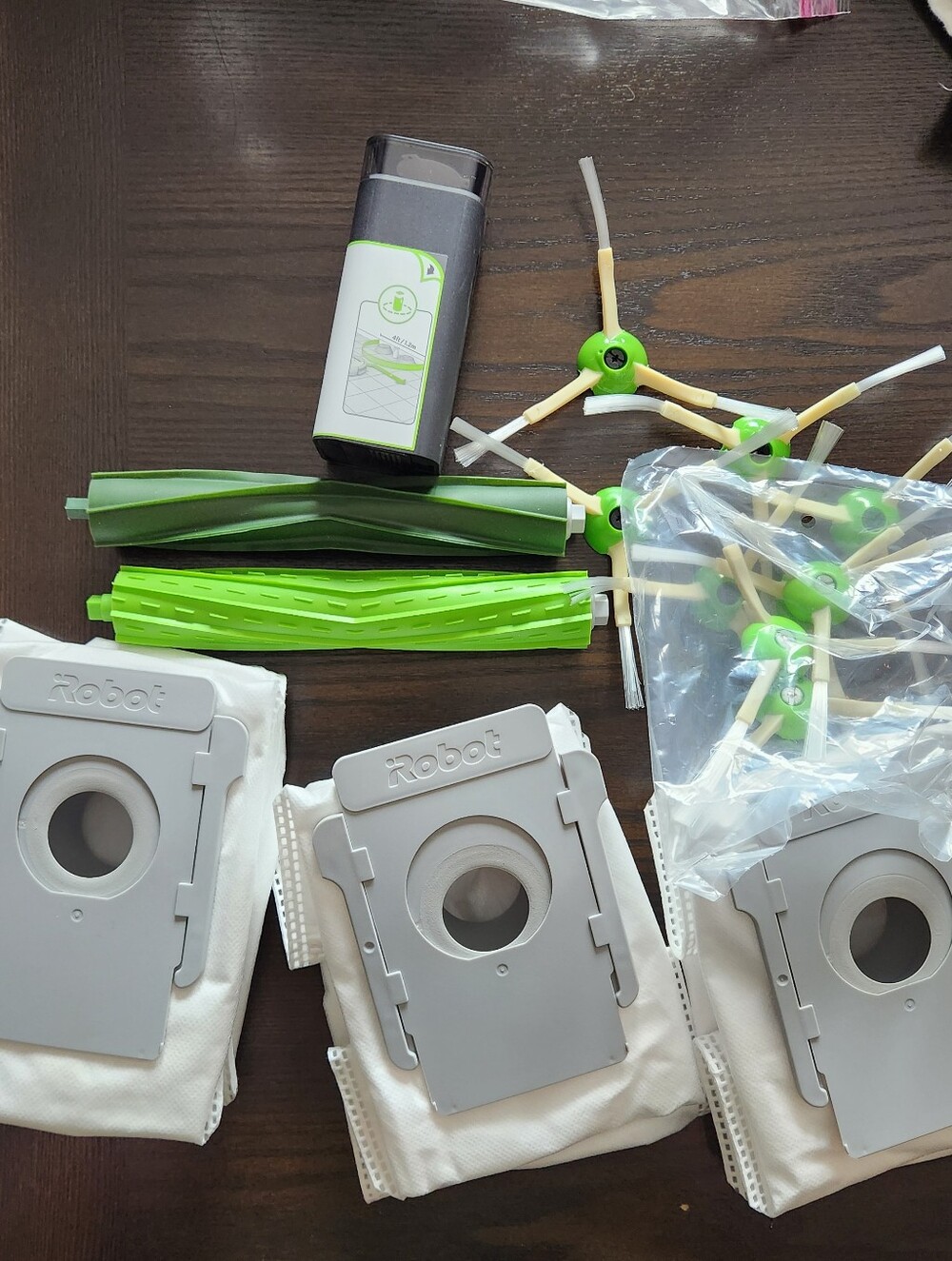 Roomba Replacement Brush & Bag Kit - Green